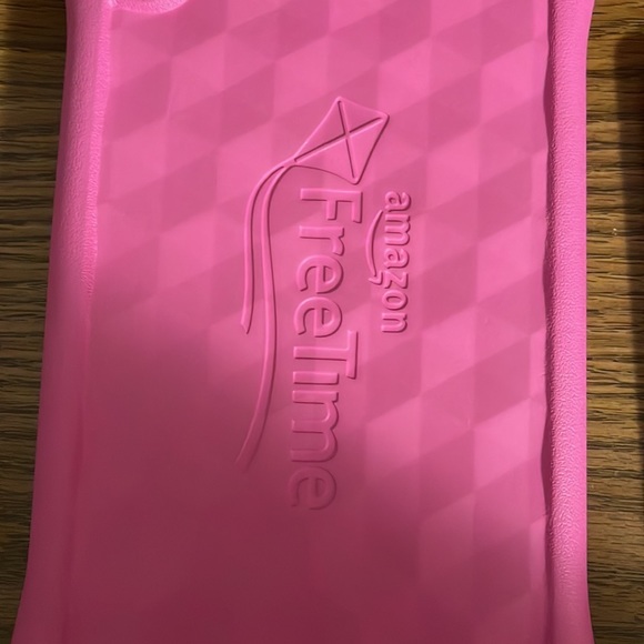 Amazon Kindle 7” screen. - Picture 2 of 5